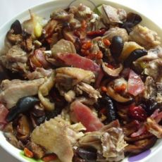 枣香枸杞蒸鸡肉的做法 枣香枸杞蒸鸡肉的做法