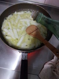 醋溜山药片的做法