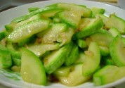 蒜蓉茭瓜的做法