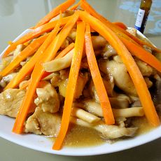 蘑菇炒鸡块的做法 蘑菇炒鸡块的做法