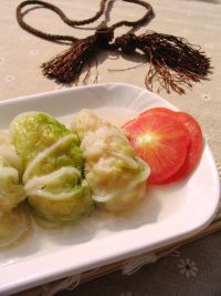 白菜虾仁卷的做法