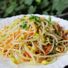 [乐享国庆]—猪油炒黄豆芽的做法