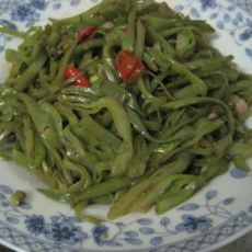 炒扁豆丝的做法