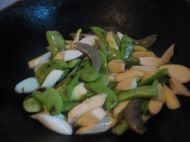 扁豆茭白的做法