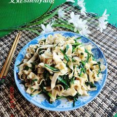 干豆腐炒韭菜的做法 干豆腐炒韭菜的做法