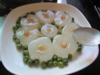 豌豆清鸡汤蒸萝卜的做法