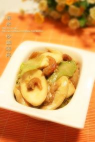 虾米炒鸡腿菇的做法