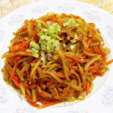 咖喱土豆胡萝卜丝的做法 咖喱土豆胡萝卜丝的做法
