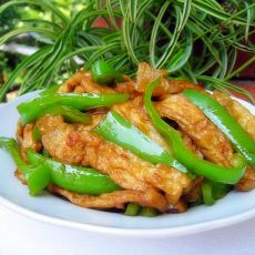 青椒炒豆干的做法 青椒炒豆干的做法