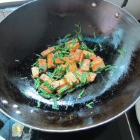 韭菜豆腐干的做法