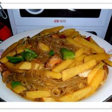 猪肉土豆炖粉条的做法 猪肉土豆炖粉条的做法