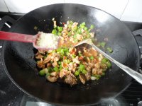 莴笋烧兔丁的做法
