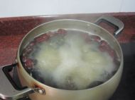 红枣北芪炖乌鸡的做法