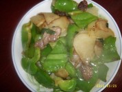 青椒炒土豆片的做法