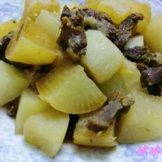 猪肉干焖白萝卜的做法 猪肉干焖白萝卜的做法