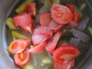 西红柿土豆炖牛肉的做法