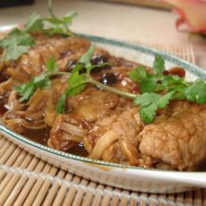 金针肉卷的做法 金针肉卷的做法