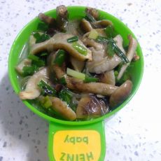 蘑菇韭菜炖粉条的做法 蘑菇韭菜炖粉条的做法