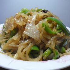 尖椒炒白萝卜的做法 尖椒炒白萝卜的做法