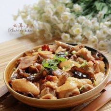 云耳红枣蒸鸡---上班族的选择的做法 云耳红枣蒸鸡---上班族的选择的做法