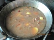 红烧牛肉土豆的做法