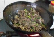 葱爆牛肉的做法