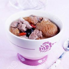 猴头菇煲老鸭的做法 猴头菇煲老鸭的做法