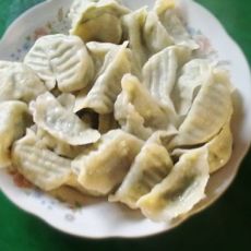 韭菜鸡蛋素水饺的做法 韭菜鸡蛋素水饺的做法