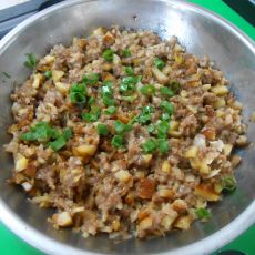 栗子蒸肉饼的做法 栗子蒸肉饼的做法