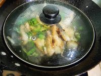 青椒烧鱼块的做法