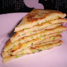 西葫芦香葱鸡蛋饼的做法 西葫芦香葱鸡蛋饼的做法