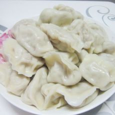白萝卜猪肉馅水饺的做法 白萝卜猪肉馅水饺的做法