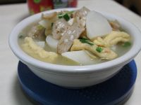 鱼饼萝卜汤的做法