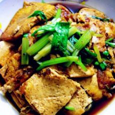 红烧家常豆腐的做法 红烧家常豆腐的做法
