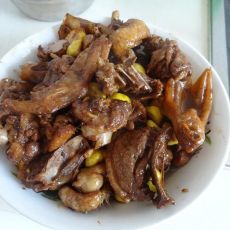 板栗烧鸭的做法 板栗烧鸭的做法