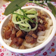 茄子肉酱面的做法 茄子肉酱面的做法