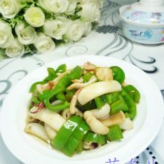 青椒炒鱿鱼的做法 青椒炒鱿鱼的做法