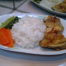 黑椒鸡扒饭的做法
