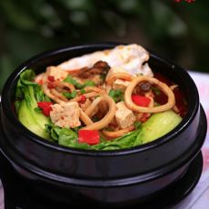 石锅牡蛎鱿鱼豆腐汤的做法 石锅牡蛎鱿鱼豆腐汤的做法