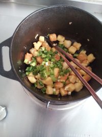 炒馒头的做法