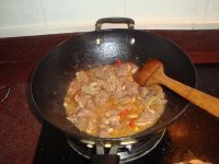 香辣鸭肉的做法