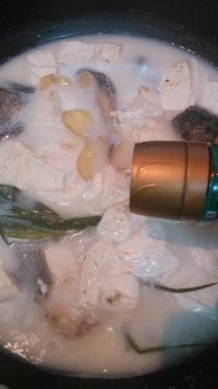 黑鱼豆腐汤的做法