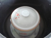 鳄鱼肉炖虫草花的做法