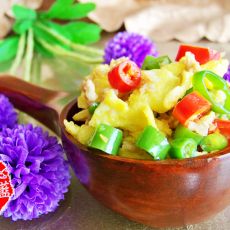 彩椒肉泥滑炒蛋的做法 彩椒肉泥滑炒蛋的做法