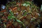肉丝炒凉粉的做法