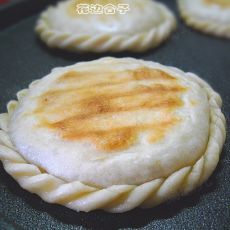 礼品电饼铛之花边合子的做法 礼品电饼铛之花边合子的做法