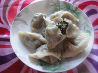 荠菜猪肉蒸饺的做法