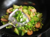 辣味丝瓜毛豆炒海虾的做法