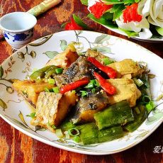 茄子豆腐咸鱼煲的做法 茄子豆腐咸鱼煲的做法