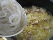 酸菜炖五花肉的做法